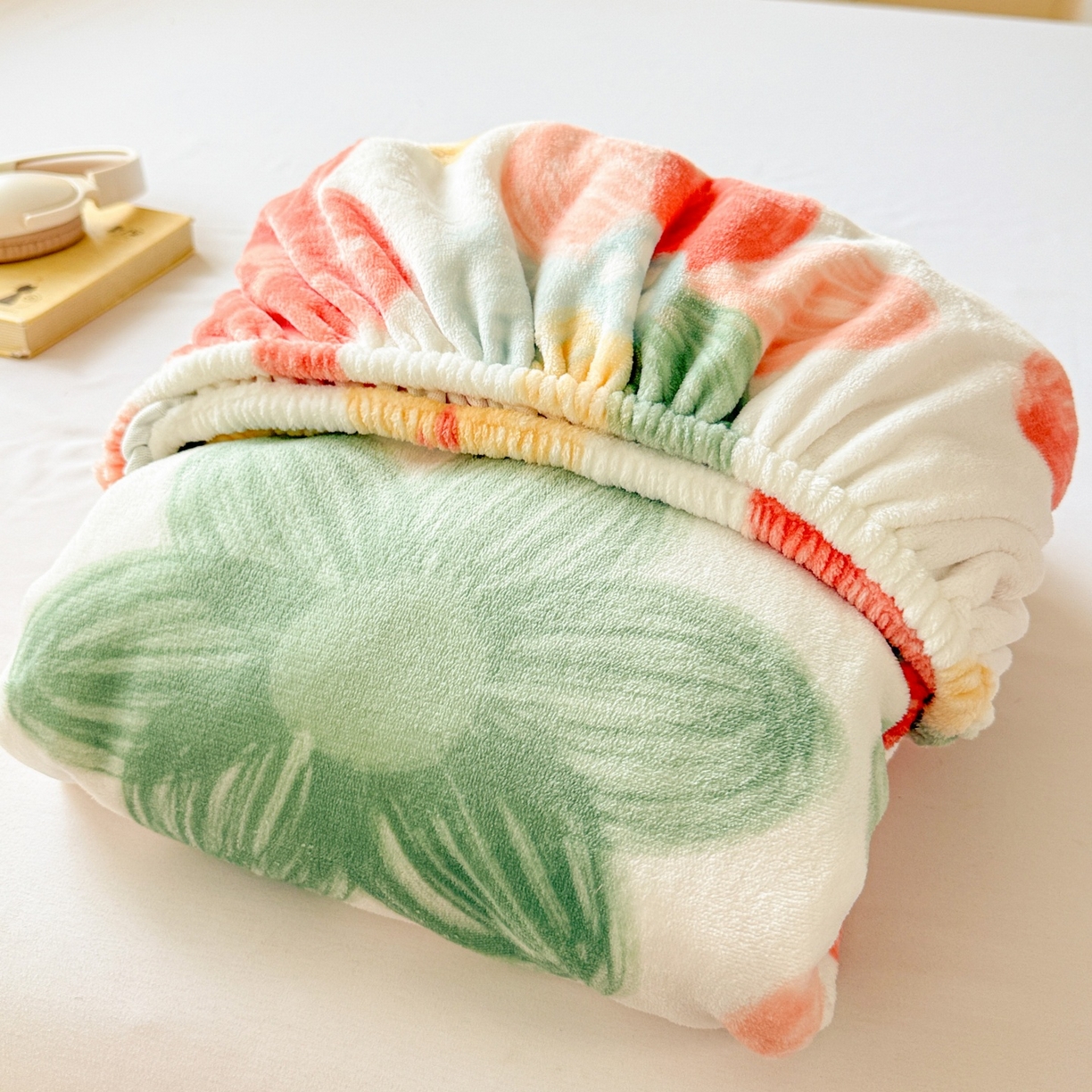 91家纺网 家纺一手货源 找家纺 名兮家居 2025新款高克重印花牛奶绒单床笠床笠单件 倾城