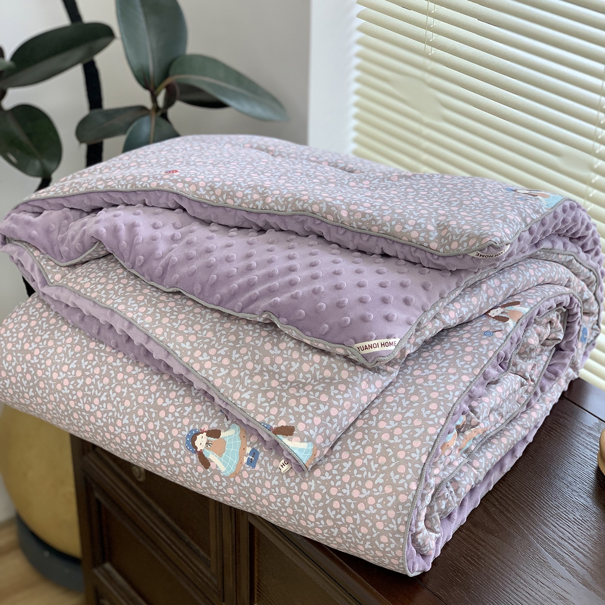 源启生活 2025新款全棉双层纱豆豆被被子被芯 草莓女孩