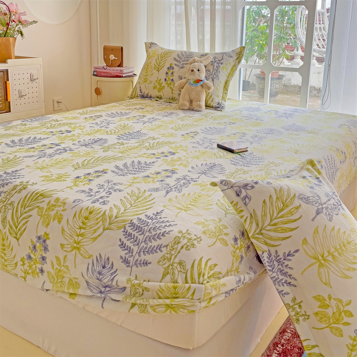 91家纺网 家纺一手货源 找家纺 名兮家居 2025新款高克重印花牛奶绒单床笠床笠单件 清新物语