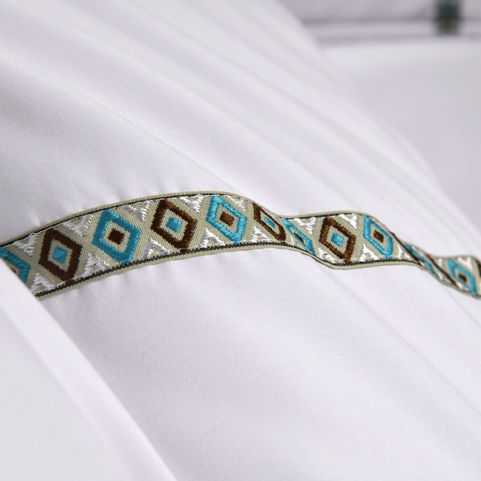 91家纺网 家纺一手货源 找家纺 啊雅家居 2026新款加厚磨毛织带绑带款民宿四件套 小织带绑带款