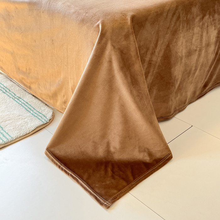 91家纺网 家纺一手货源 找家纺 寐居家纺 2025新款印花牛奶绒四件套 开心腊肠狗