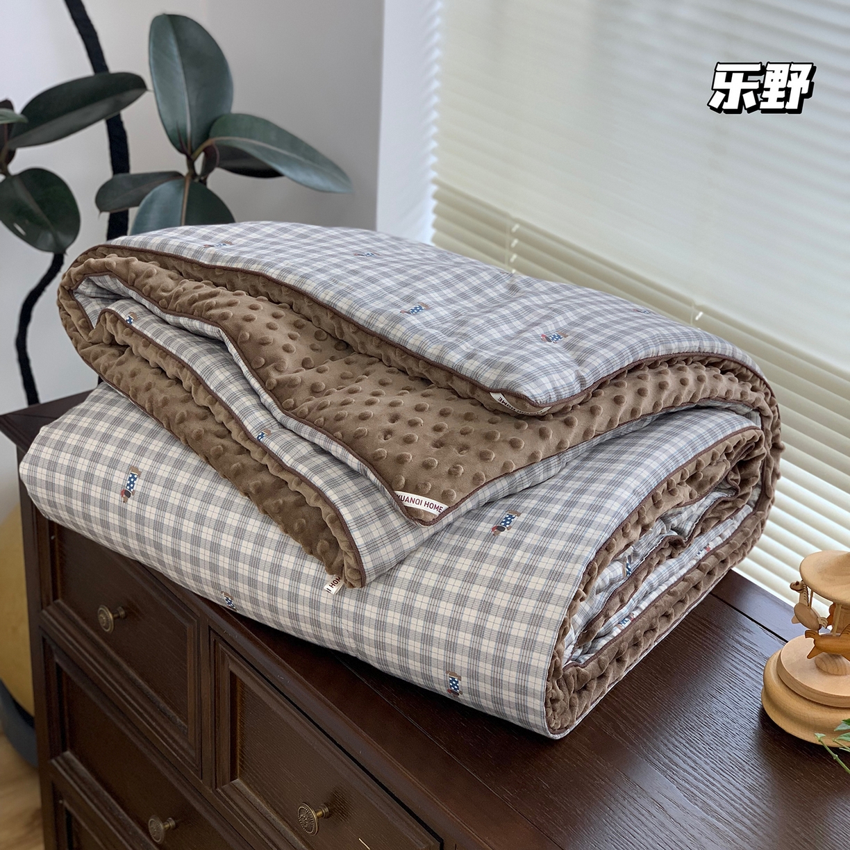 91家纺网 家纺一手货源 找家纺 源启生活 2025新款全棉双层纱豆豆被被子被芯 乐野