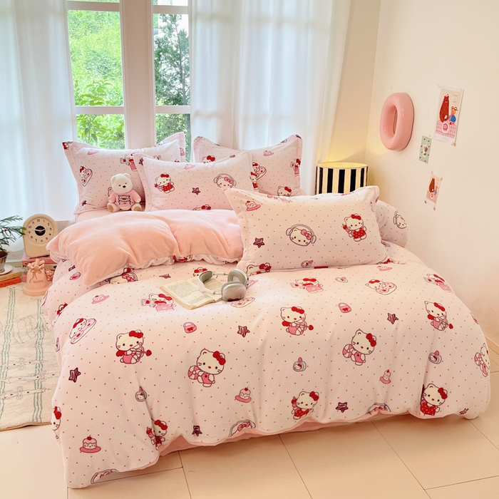 91家纺网 家纺一手货源 找家纺 寐居家纺 2025新款印花牛奶绒四件套 甜心粉粉猫