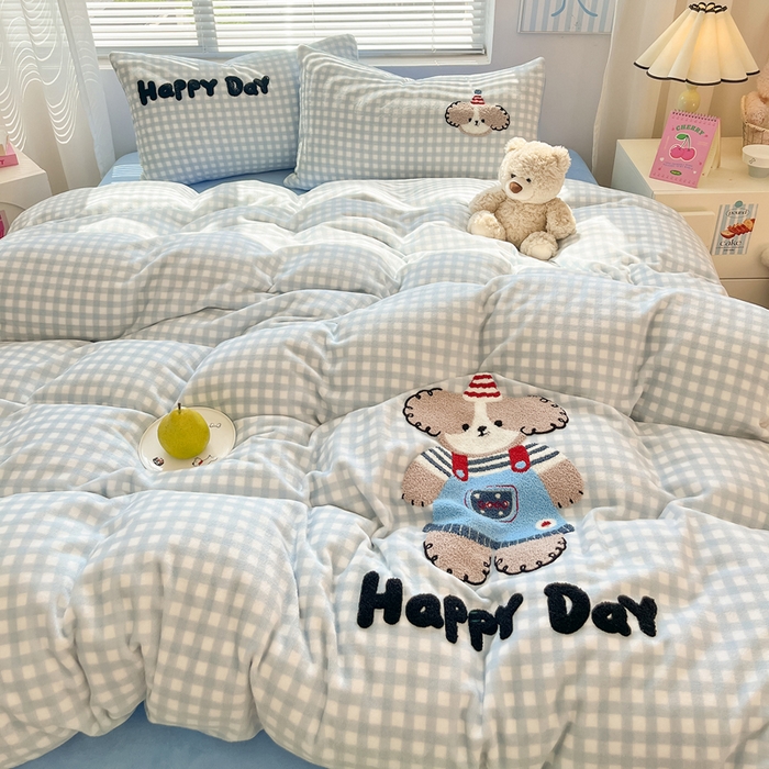 91家纺网 家纺一手货源 找家纺 寐居家纺 2025新款牛奶绒大版毛巾绣床单款四件套 帕帕狗