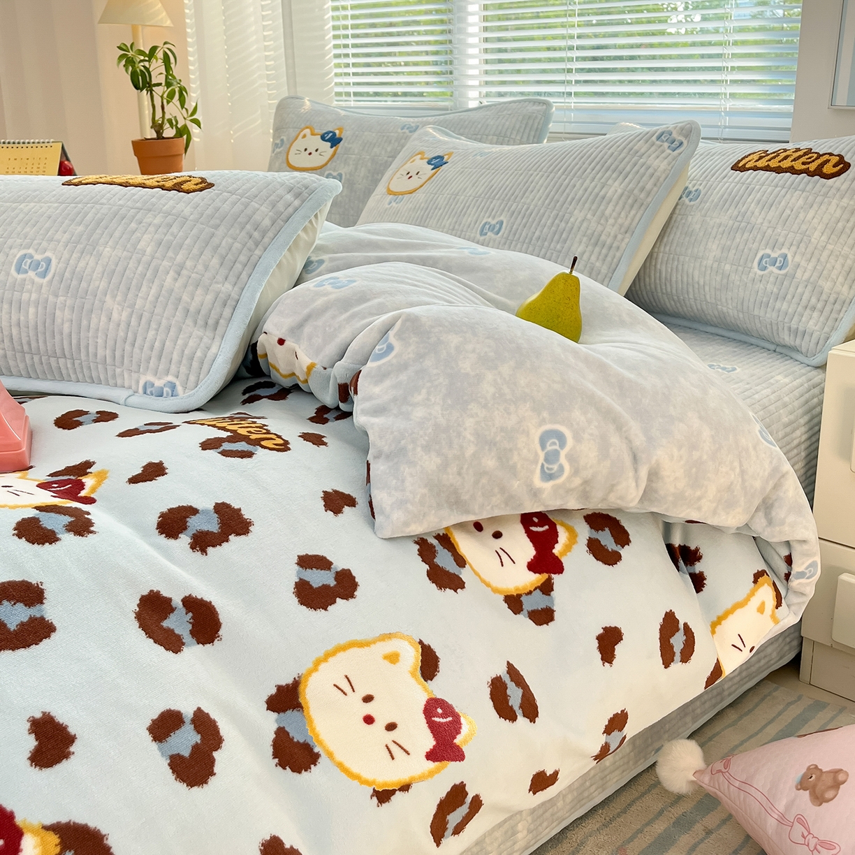 91家纺网 家纺一手货源 找家纺 寐居家纺 2025新款A类牛奶绒床盖款四件套 豹纹kt喵