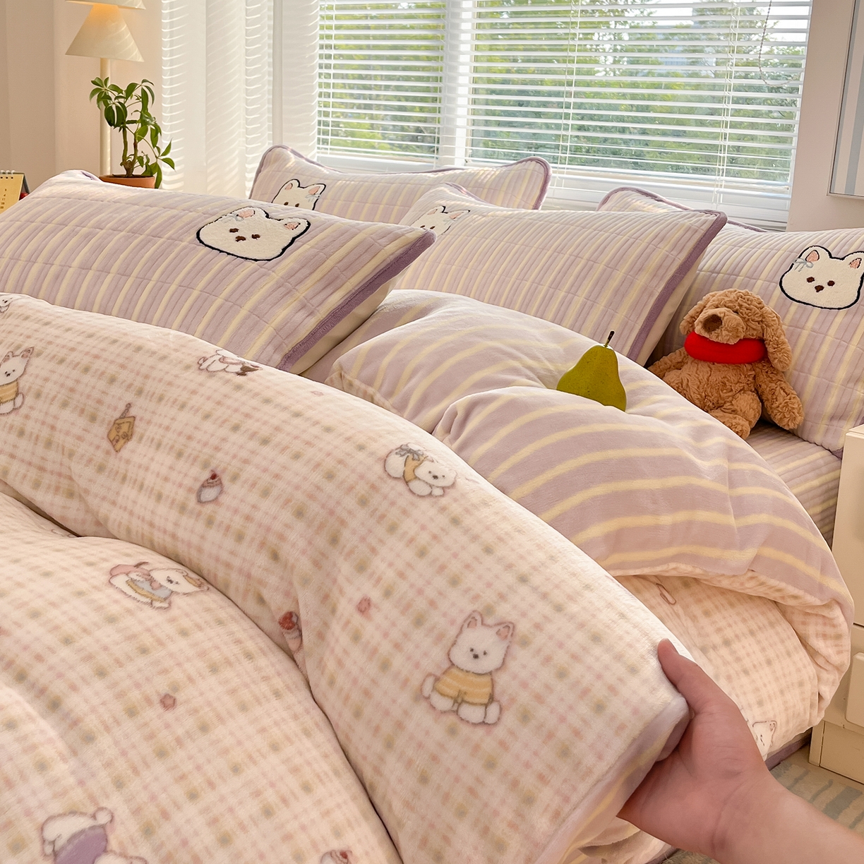 91家纺网 家纺一手货源 找家纺 寐居家纺 2025新款A类牛奶绒床盖款四件套 星黛小奶狗