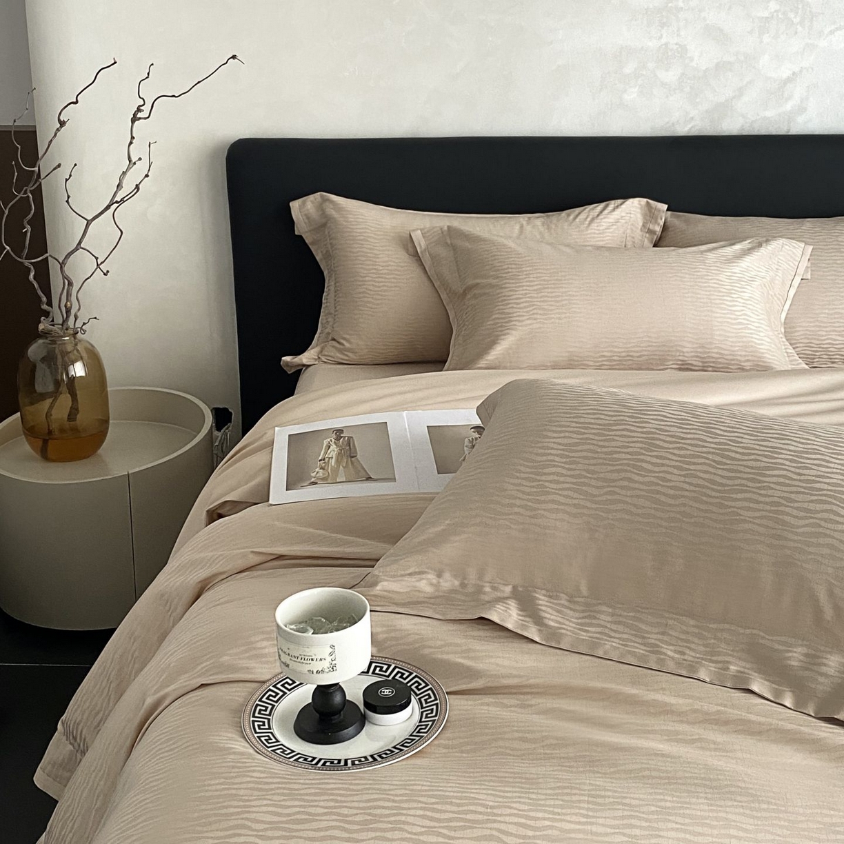 91家纺网 家纺一手货源 找家纺 时亿家居 2025新款100支染色长绒棉提花四件套 露丝