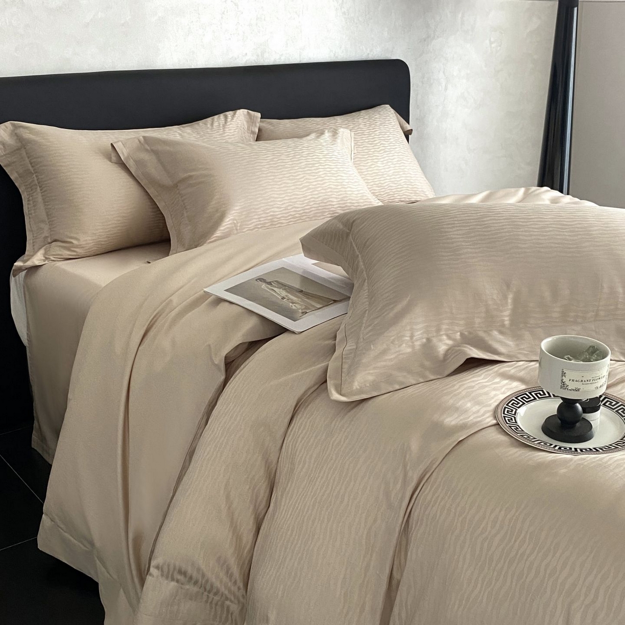 91家纺网 家纺一手货源 找家纺 时亿家居 2025新款100支染色长绒棉提花四件套 露丝