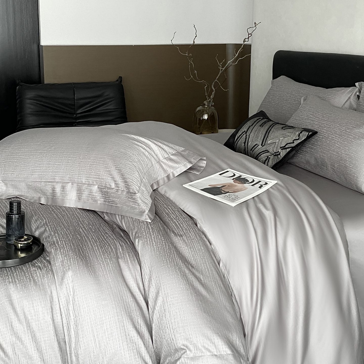 91家纺网 家纺一手货源 找家纺 时亿家居 2025新款100支染色长绒棉提花四件套 巴洛克