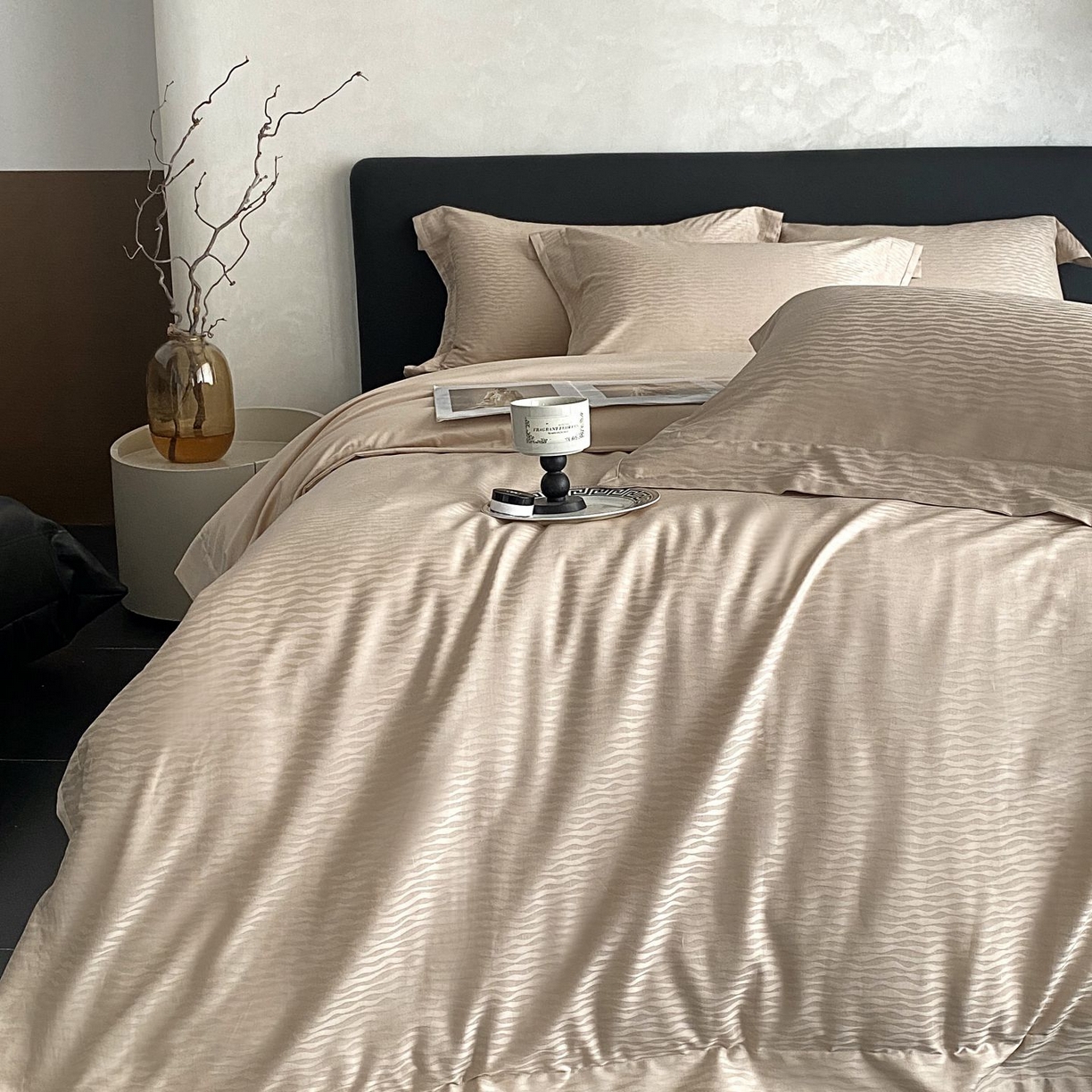 91家纺网 家纺一手货源 找家纺 时亿家居 2025新款100支染色长绒棉提花四件套 露丝