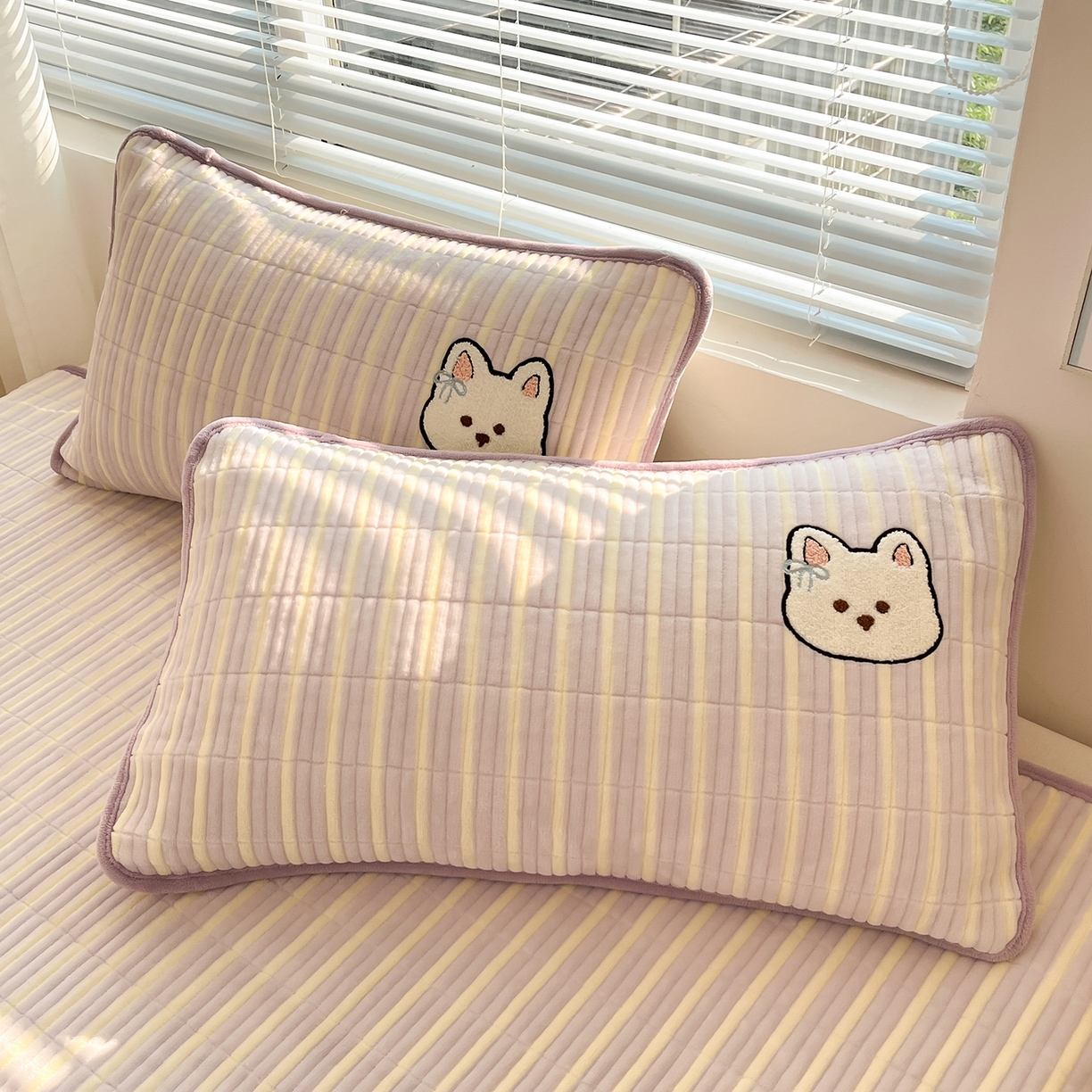 91家纺网 家纺一手货源 找家纺 寐居家纺 2025新款A类牛奶绒床盖款四件套 星黛小奶狗