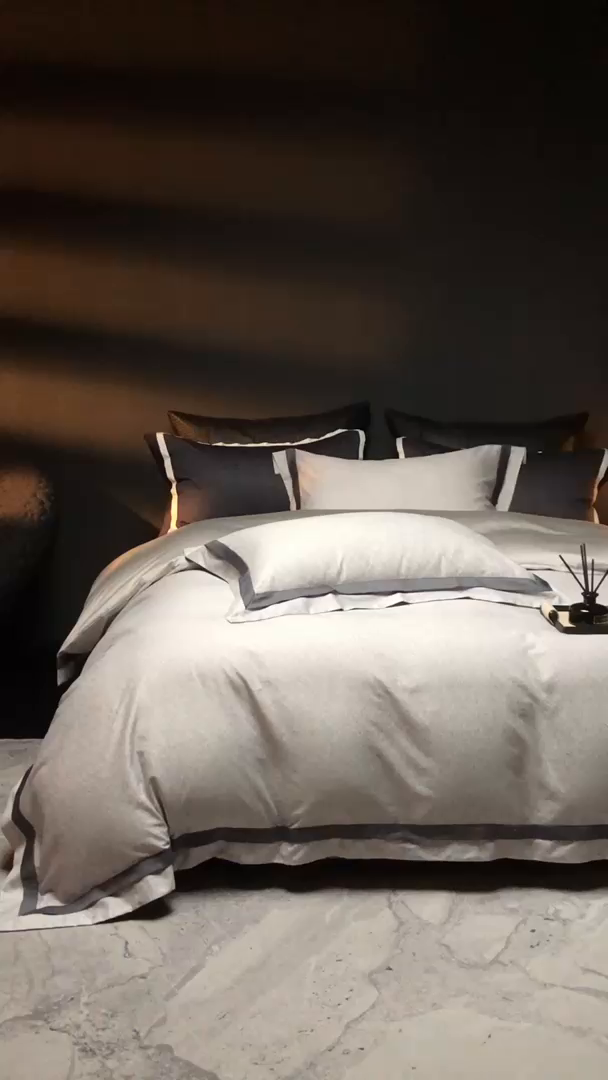 91家纺网 家纺一手货源 找家纺 ONE TWO ONE 121 2025新款Epoch时代轻奢系列高支高密贡缎长绒棉四件套 云墨灰