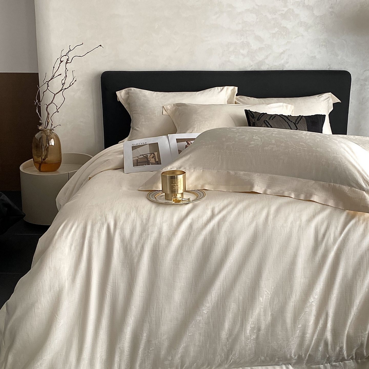 91家纺网 家纺一手货源 找家纺 时亿家居 2025新款100支染色长绒棉提花四件套 繁花