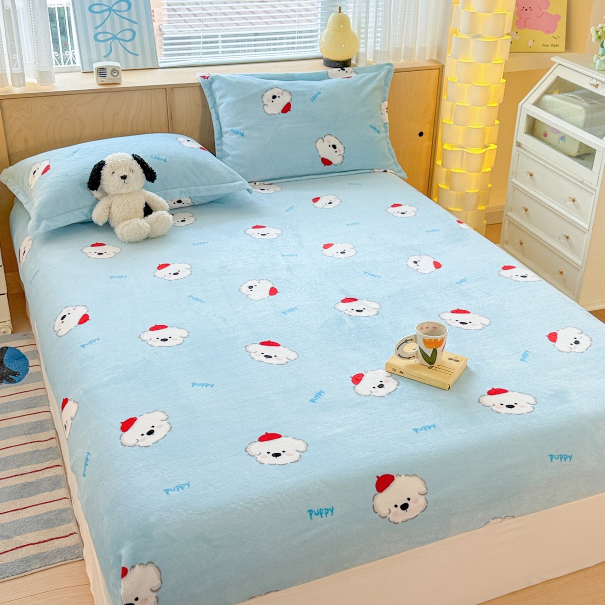 91家纺网 家纺一手货源 找家纺 名兮家居 2025新款高克重印花牛奶绒单床笠床笠单件 小红帽