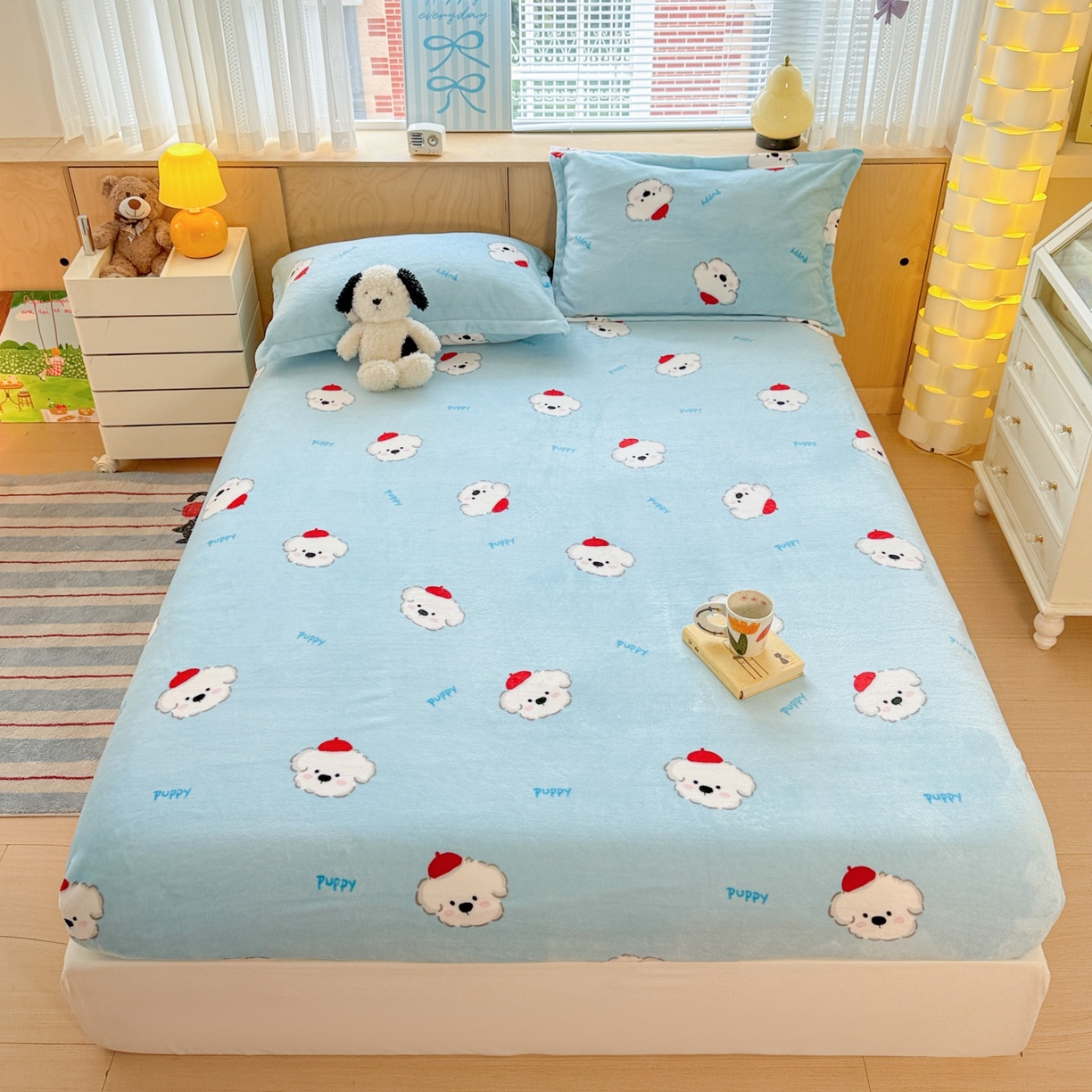 91家纺网 家纺一手货源 找家纺 名兮家居 2025新款高克重印花牛奶绒单床笠床笠单件 小红帽