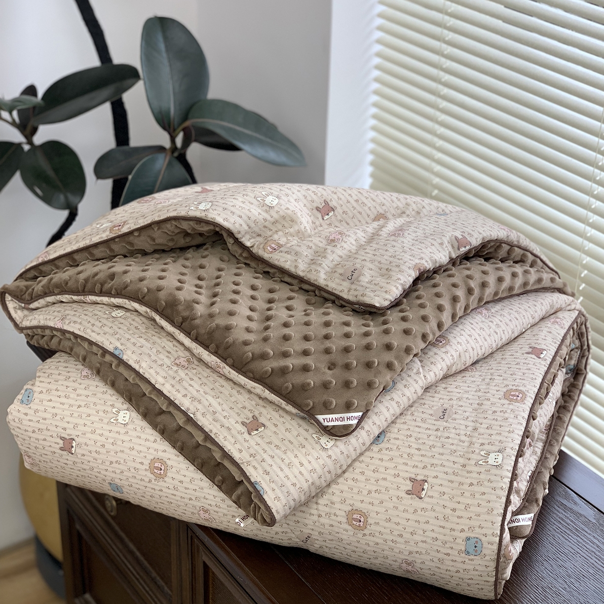 91家纺网 家纺一手货源 找家纺 源启生活 2025新款全棉双层纱豆豆被被子被芯 星月童话