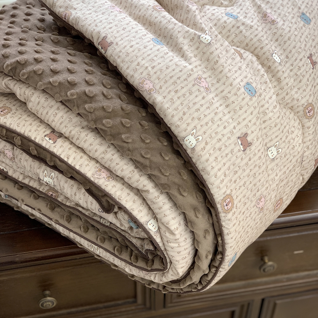 91家纺网 家纺一手货源 找家纺 源启生活 2025新款全棉双层纱豆豆被被子被芯 星月童话