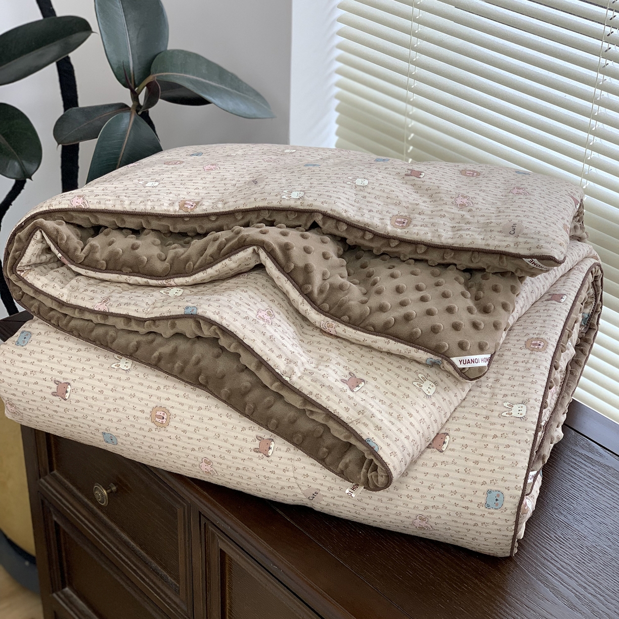 91家纺网 家纺一手货源 找家纺 源启生活 2025新款全棉双层纱豆豆被被子被芯 星月童话