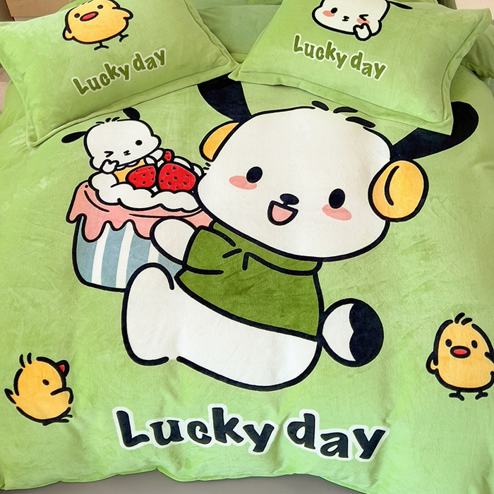 91家纺网 家纺一手货源 找家纺 慕晨 2025新款卡通可爱大版印花牛奶绒加厚保暖小清新四件套直播 奶狗pipi