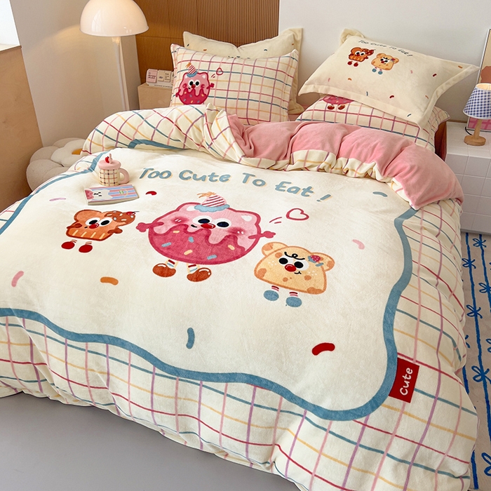 91家纺网 家纺一手货源 找家纺 慕晨 2025新款卡通可爱大版印花牛奶绒加厚保暖小清新四件套直播 奶油芝士