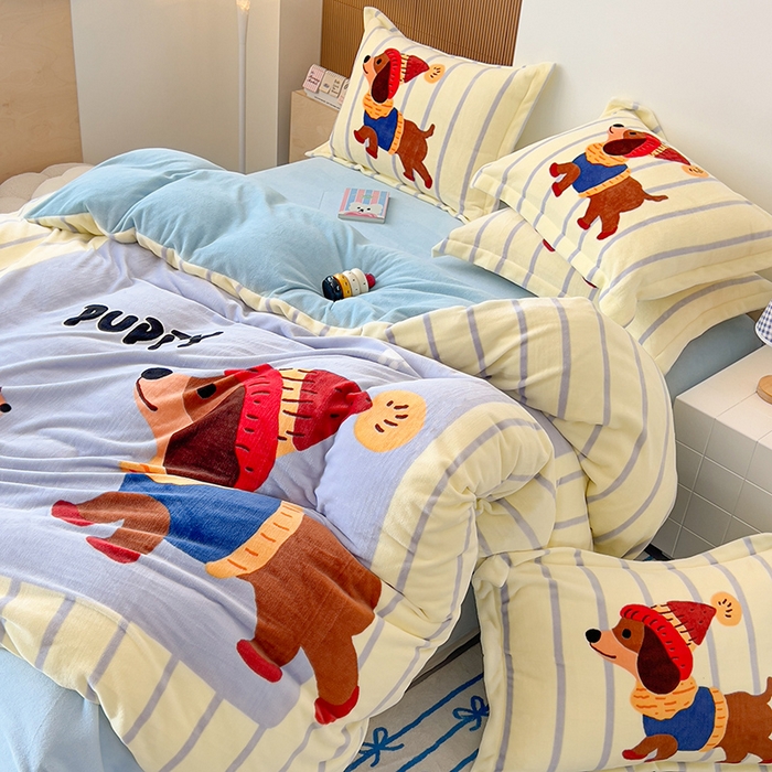 91家纺网 家纺一手货源 找家纺 慕晨 2025新款卡通可爱大版印花牛奶绒加厚保暖小清新四件套直播 汪可爱