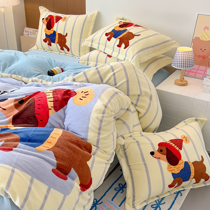 91家纺网 家纺一手货源 找家纺 慕晨 2025新款卡通可爱大版印花牛奶绒加厚保暖小清新四件套直播 汪可爱