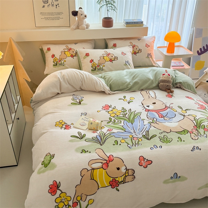 91家纺网 家纺一手货源 找家纺 慕晨 2025新款卡通可爱大版印花牛奶绒加厚保暖小清新四件套直播 悠闲生活