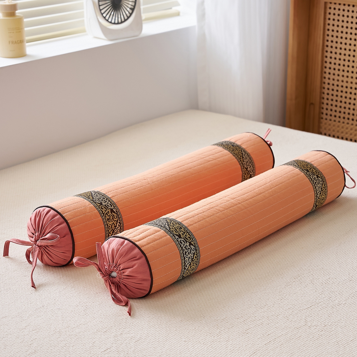 91家纺网 家纺一手货源 找家纺 乐可 2025新款砂洗圆柱枕 砂洗圆柱枕;桔