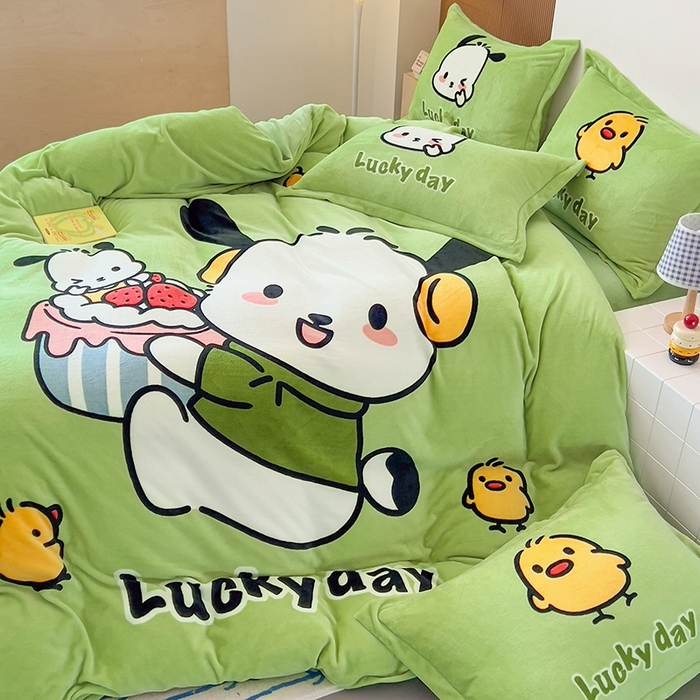 91家纺网 家纺一手货源 找家纺 慕晨 2025新款卡通可爱大版印花牛奶绒加厚保暖小清新四件套直播 奶狗pipi