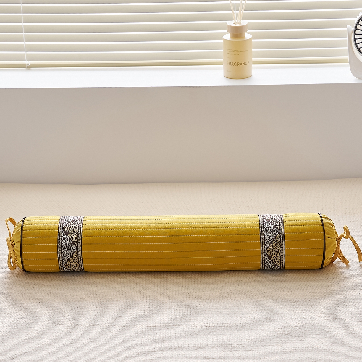 91家纺网 家纺一手货源 找家纺 乐可 2025新款砂洗圆柱枕 砂洗圆柱枕;黄