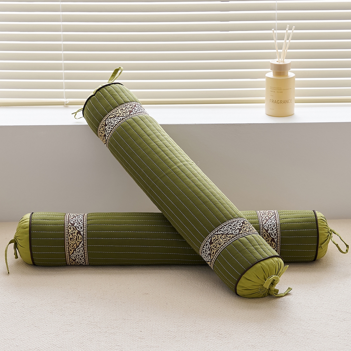 91家纺网 家纺一手货源 找家纺 乐可 2025新款砂洗圆柱枕 砂洗圆柱枕;绿