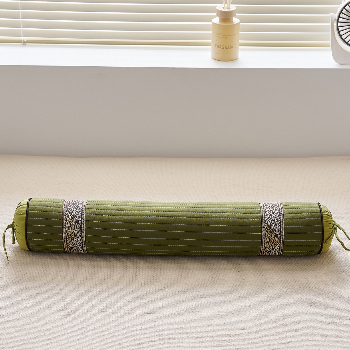 91家纺网 家纺一手货源 找家纺 乐可 2025新款砂洗圆柱枕 砂洗圆柱枕;绿