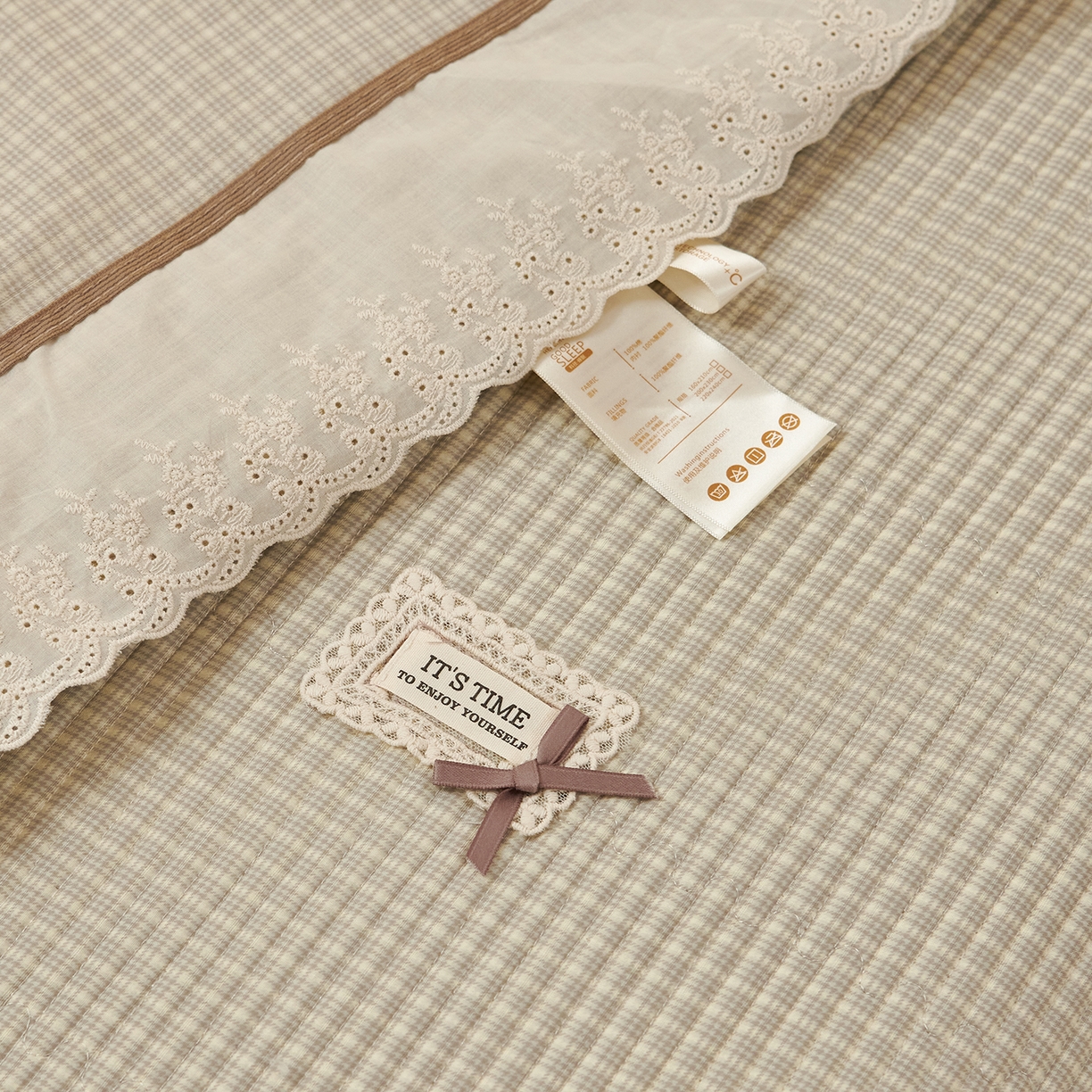 91家纺网 家纺一手货源 找家纺 优希家纺 2025新款米娅千金多功能春秋被四件套 米白色