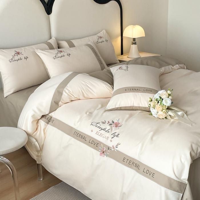 91家纺网 家纺一手货源 找家纺 桃园 新款纯棉全棉长绒棉磨毛不掉毛刺绣四件套高端礼盒-斯嘉丽 斯嘉丽-香槟