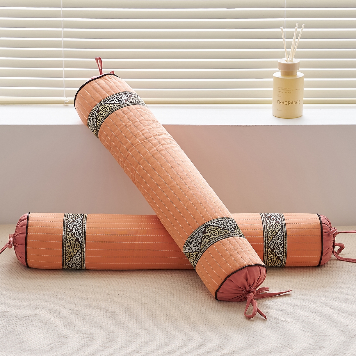 91家纺网 家纺一手货源 找家纺 乐可 2025新款砂洗圆柱枕 砂洗圆柱枕;桔