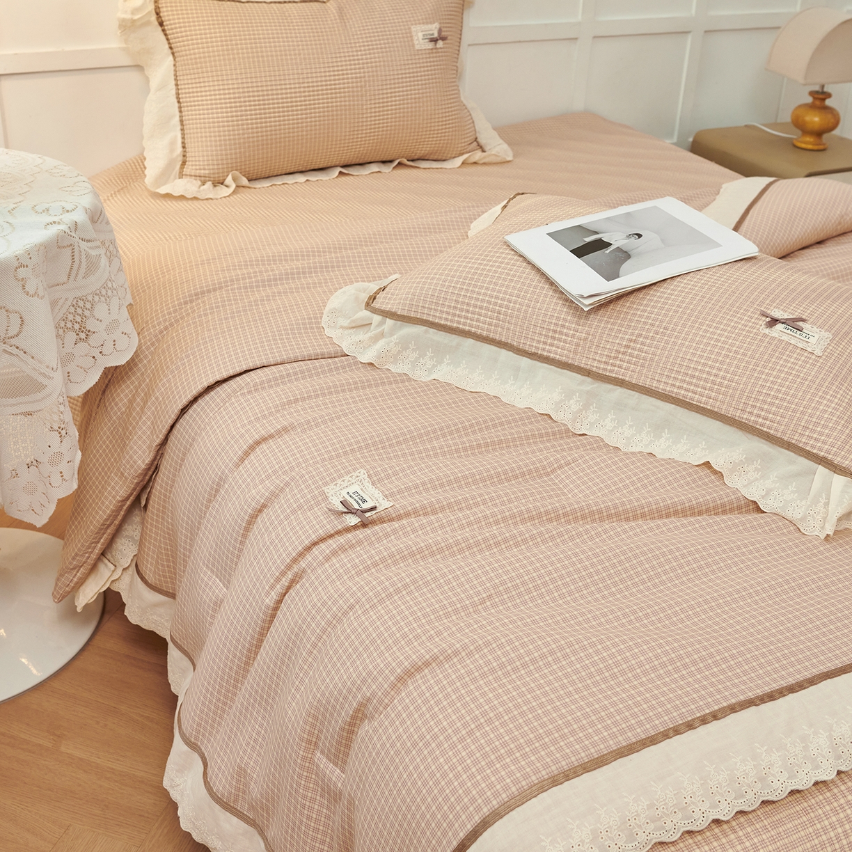 91家纺网 家纺一手货源 找家纺 优希家纺 2025新款米娅千金多功能春秋被四件套 卡其