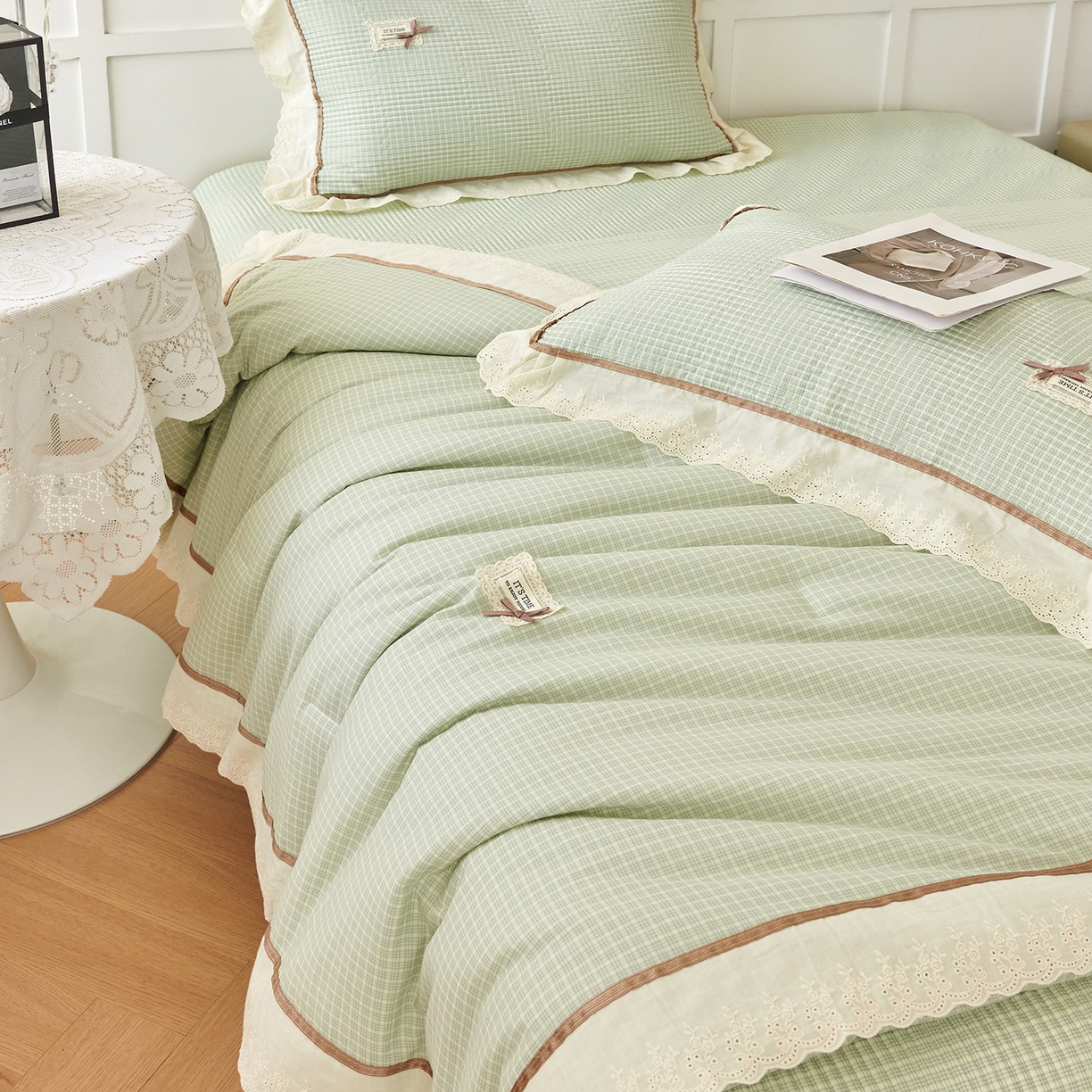 91家纺网 家纺一手货源 找家纺 优希家纺 2025新款米娅千金多功能春秋被四件套 绿色