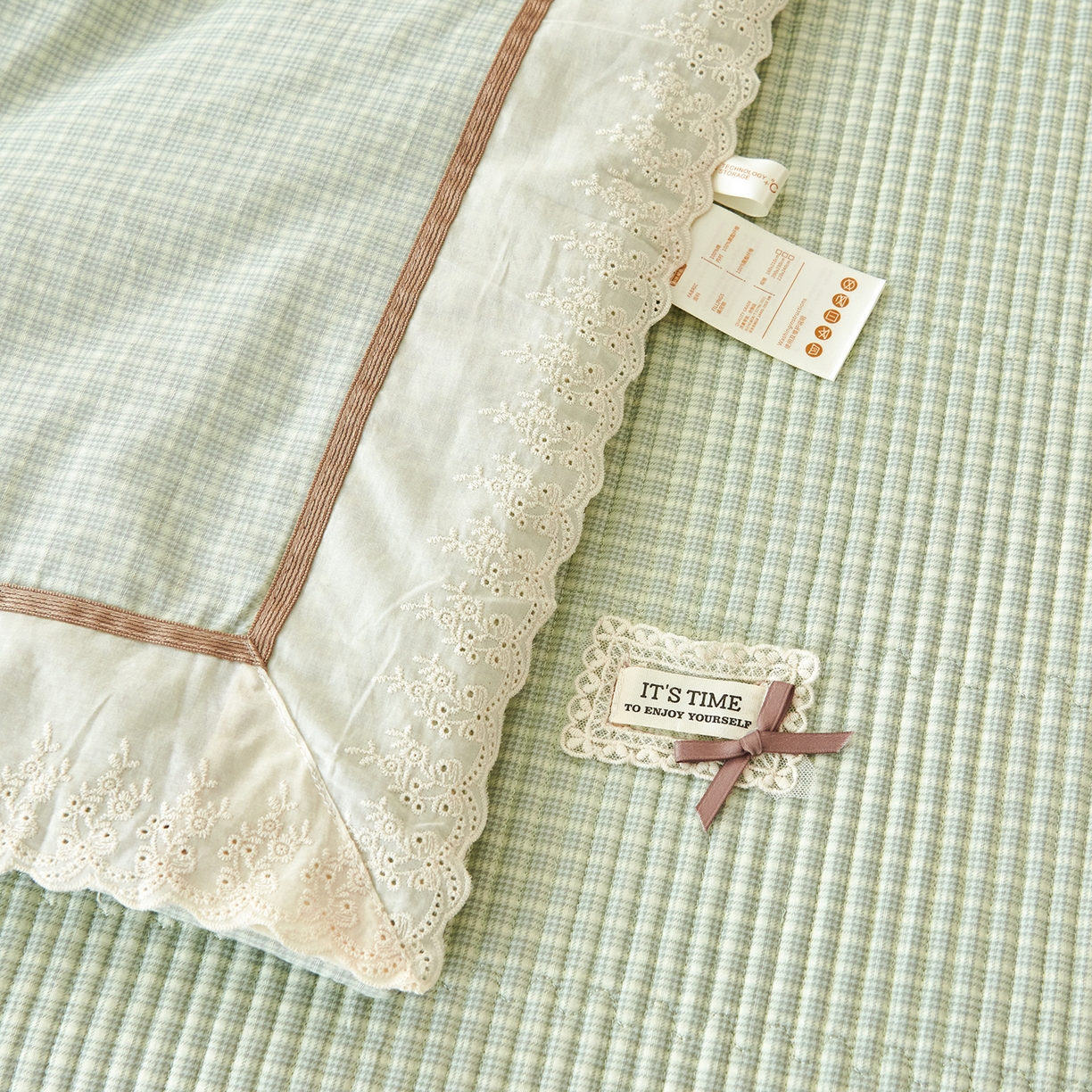 91家纺网 家纺一手货源 找家纺 优希家纺 2025新款米娅千金多功能春秋被四件套 绿色