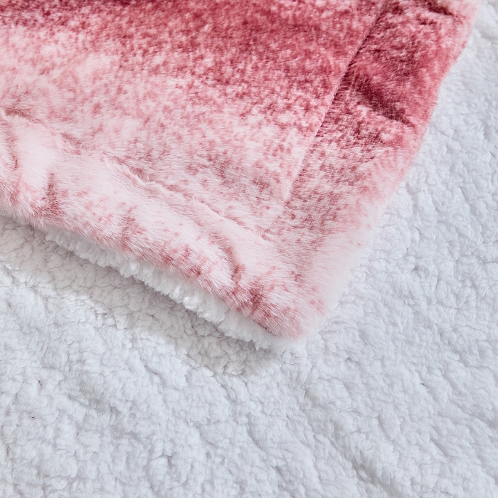 91家纺网 家纺一手货源 找家纺 （总）缘生活 2025新款仿兔毛渐变毛毯 渐变毛毯四季通用盖毯多功能毛毯家居备用毯