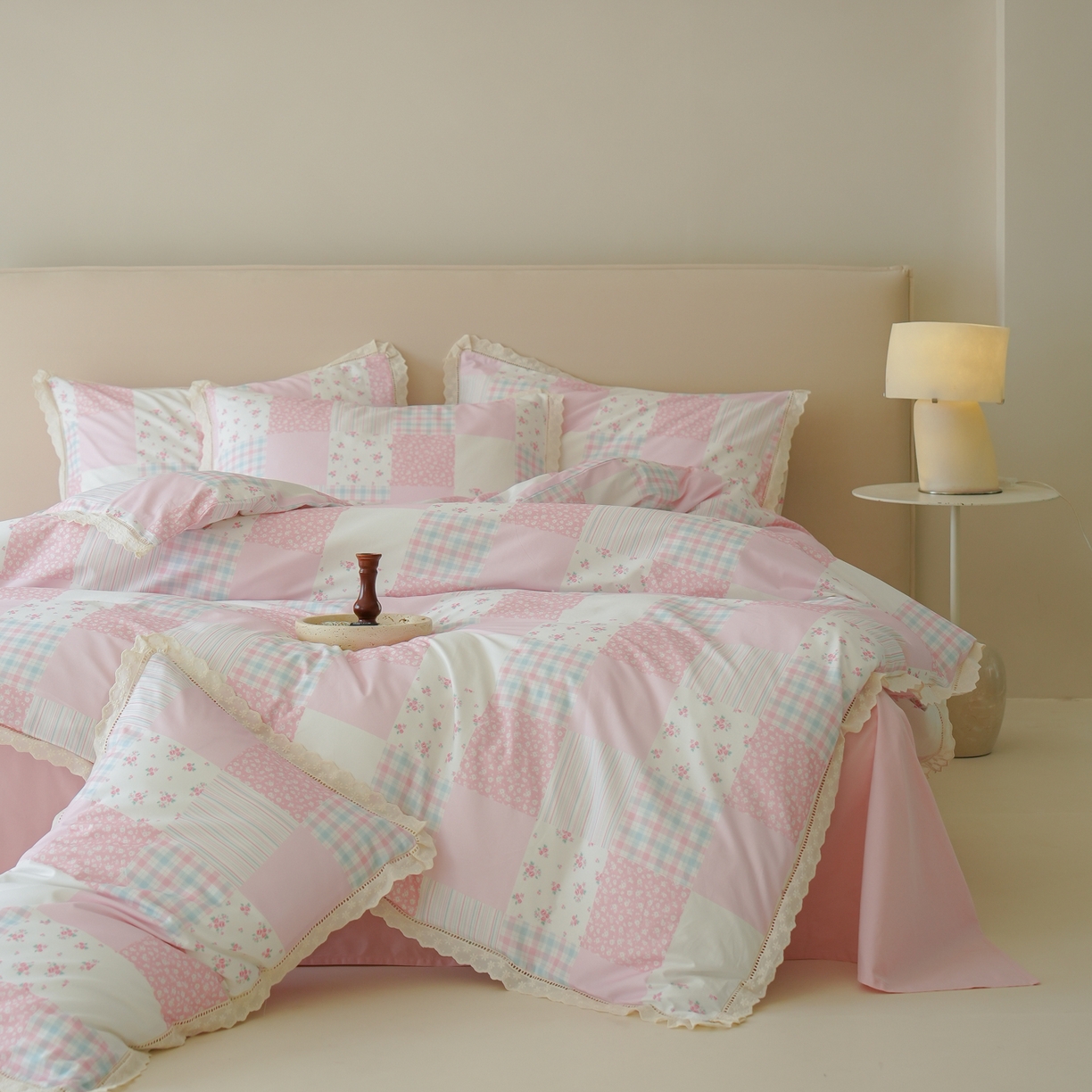 洺兰家居 2025年小清新全棉13372镂空花边小碎花ins风水洗棉四件套 初醒