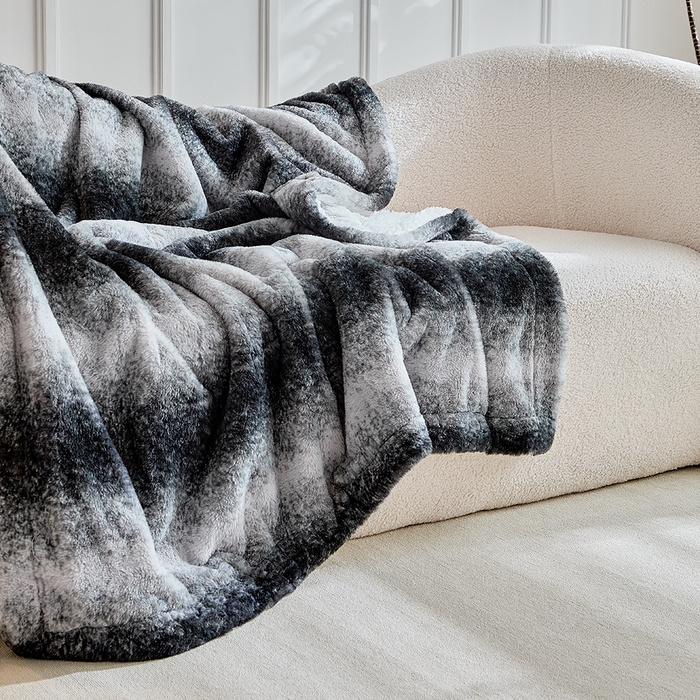 91家纺网 家纺一手货源 找家纺 缘生活 2025新款仿兔毛渐变毛毯 渐变毛毯四季通用盖毯多功能毛毯家居备用毯 渐变毛毯-黑色