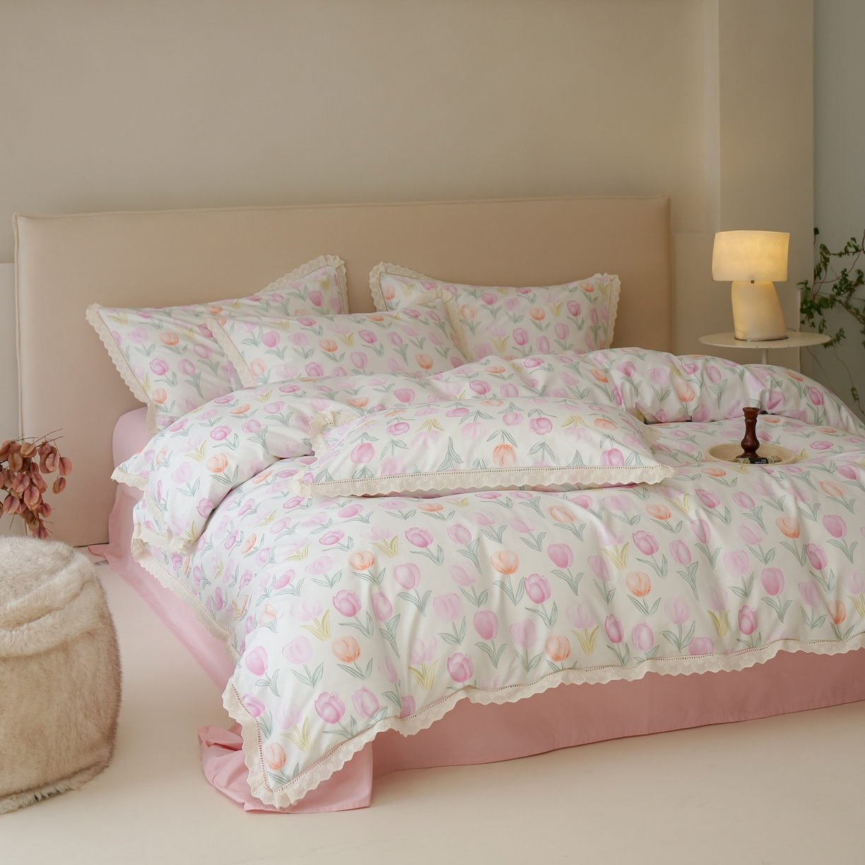 91家纺网 家纺一手货源 找家纺 洺兰家居 2025年小清新全棉13372镂空花边小碎花ins风水洗棉四件套 丁香