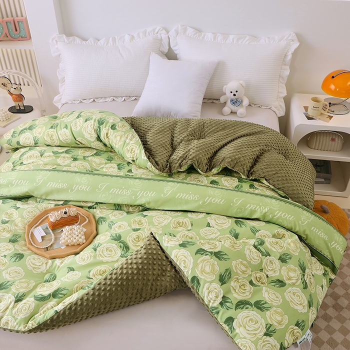 91家纺网 家纺一手货源 找家纺 乐沐 2025新款A类水洗棉双层纱豆豆绒被芯 迷恋