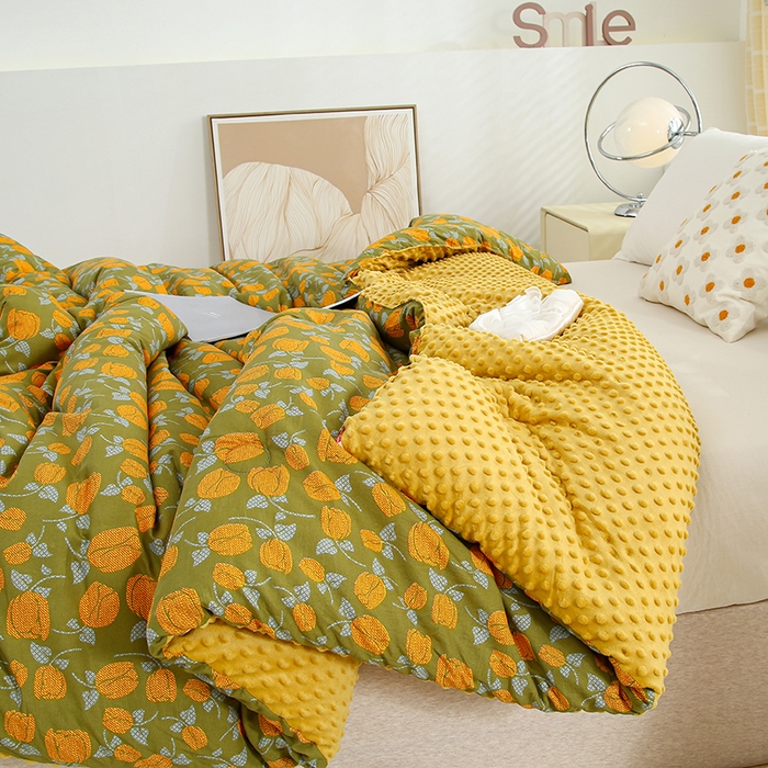 91家纺网 家纺一手货源 找家纺 乐沐 2025新款A类水洗棉双层纱豆豆绒被芯 秋日