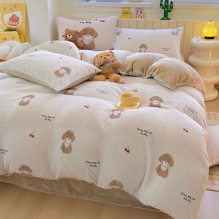 91家纺网 家纺一手货源 找家纺 （总）葡萄家 2025新款高克重印花牛奶绒四件套萌系卡通