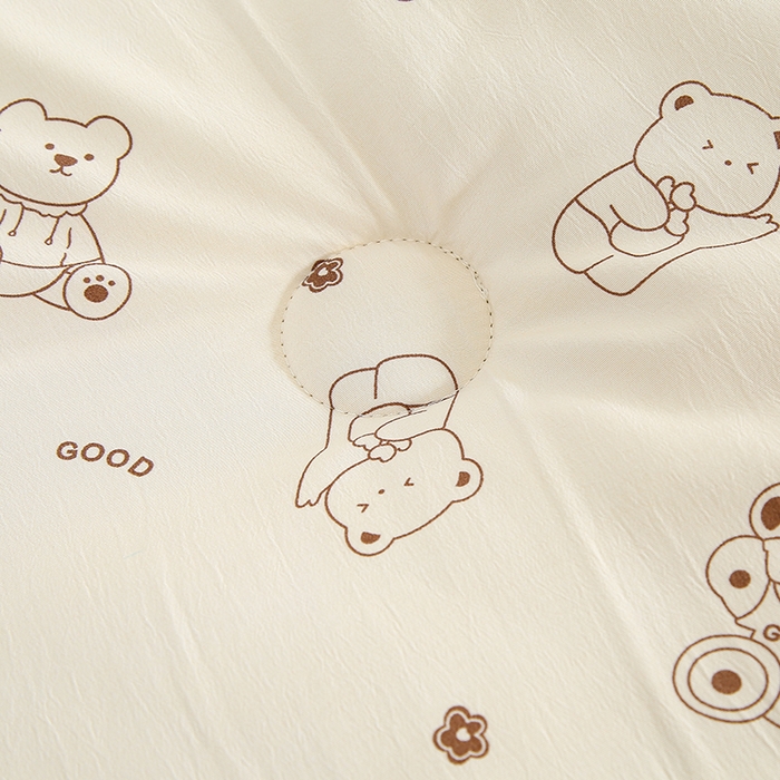 91家纺网 家纺一手货源 找家纺 乐沐 2025新款A类水洗棉双层纱豆豆绒被芯 小熊嘟嘟