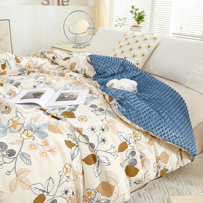 91家纺网 家纺一手货源 找家纺 乐沐 2025新款A类水洗棉双层纱豆豆绒被芯 叶涧