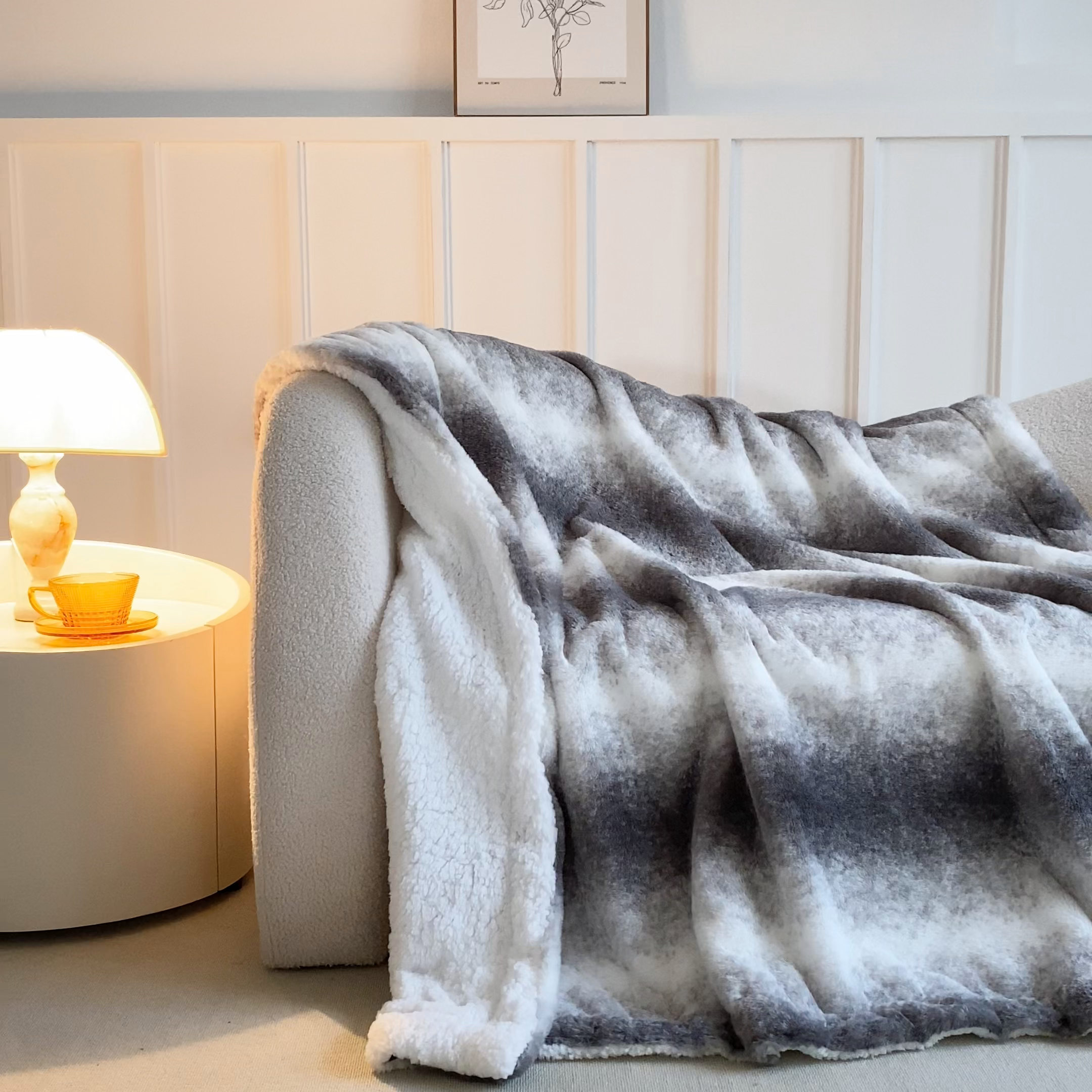 91家纺网 家纺一手货源 找家纺 缘生活 2025新款仿兔毛渐变毛毯 渐变毛毯四季通用盖毯多功能毛毯家居备用毯 渐变毛毯-灰色