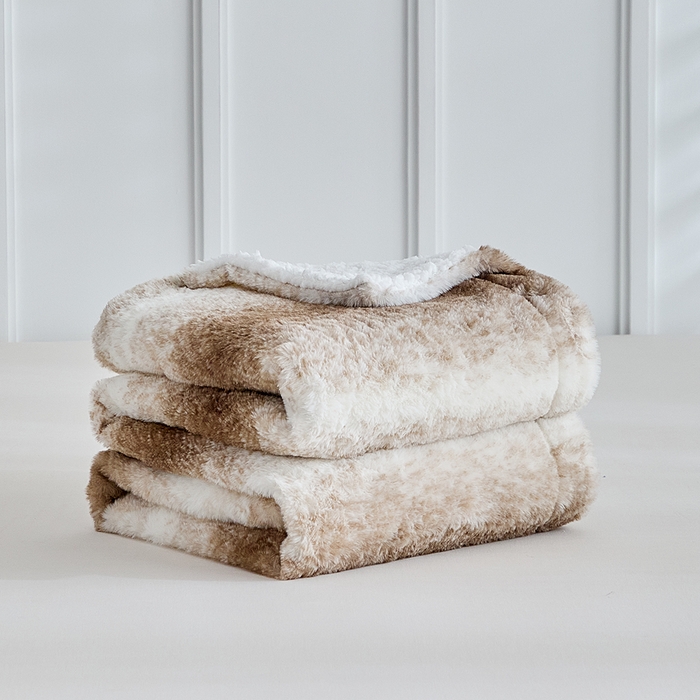 91家纺网 家纺一手货源 找家纺 缘生活 2025新款仿兔毛渐变毛毯 渐变毛毯四季通用盖毯多功能毛毯家居备用毯 渐变毛毯-卡其