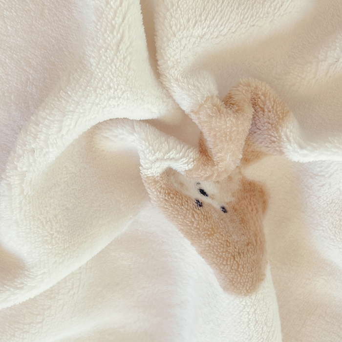 91家纺网 家纺一手货源 找家纺 葡萄家 2025新款高克重印花牛奶绒四件套萌系卡通 比熊